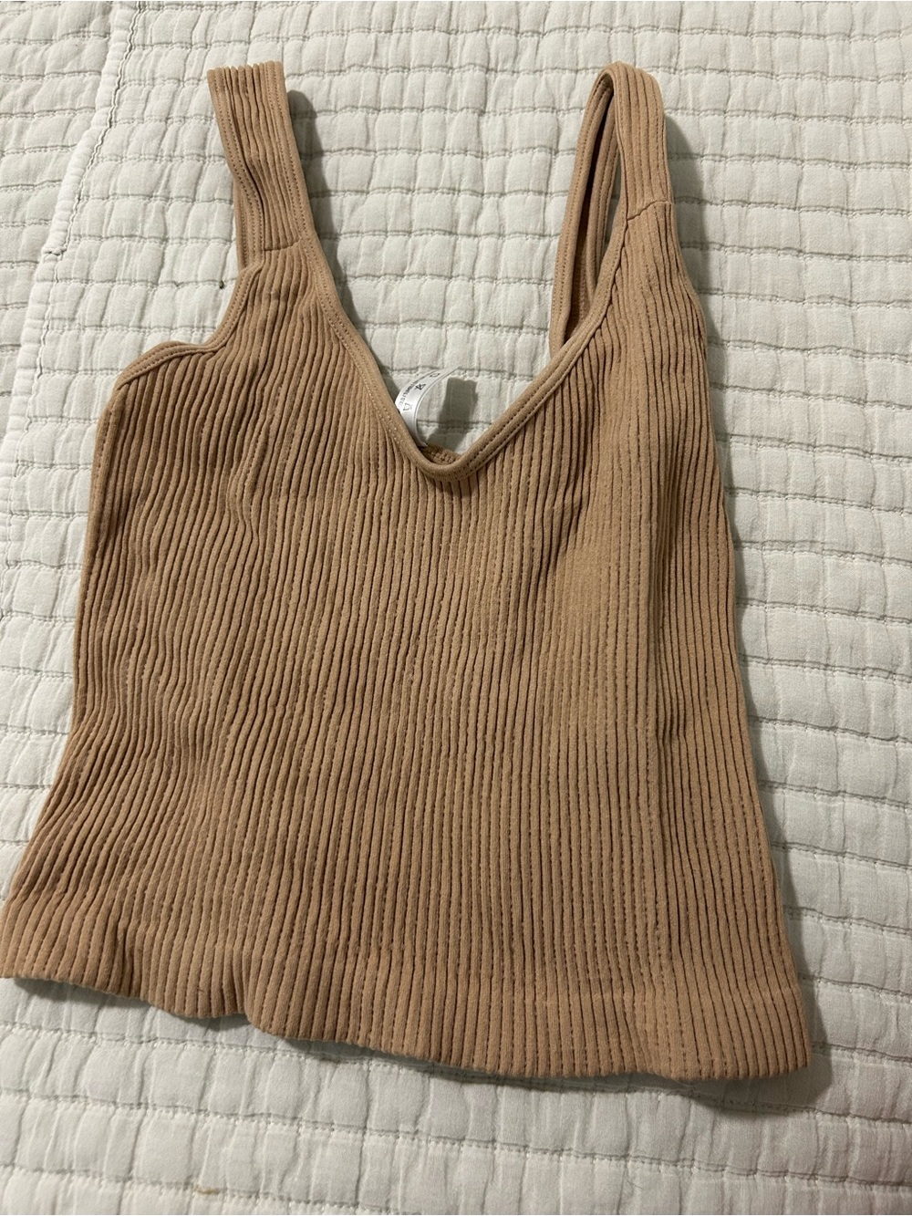 Anemone Ribbed V-Neck Tank Top - Camel